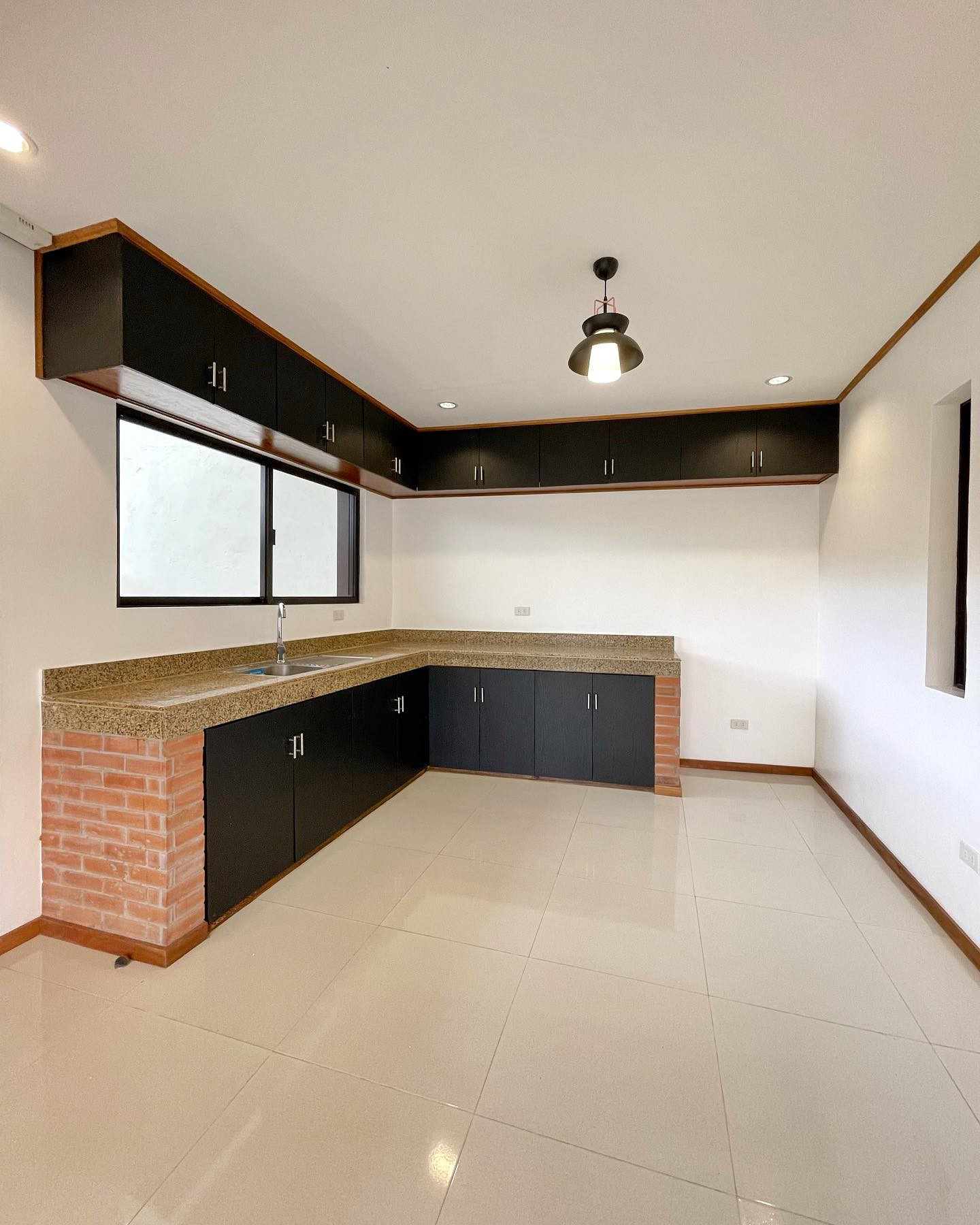 Brand New 2-Storey House for Sale in Greenwoods Executive Village photo 5