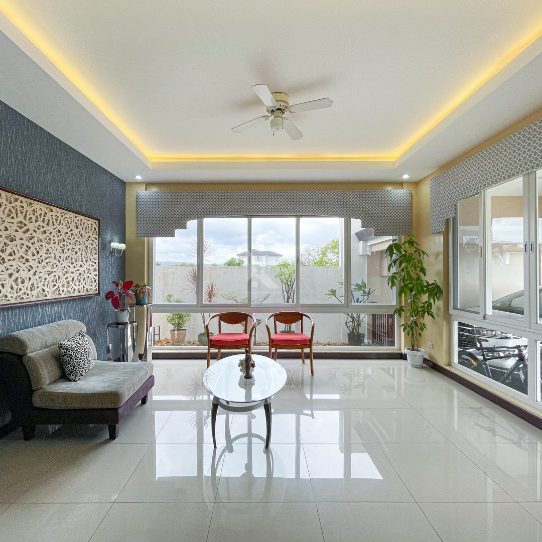 Cozy and Classy Contemporary House and Lot For Sale in Nuvali, Santa Rosa Laguna photo 2