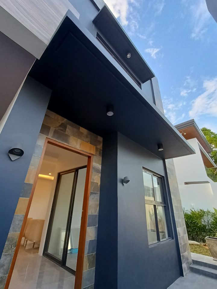 A BRAND NEW MODERN HOUSE AND LOT FOR SALE IN BF HOMES PARAÑAQUE photo 2