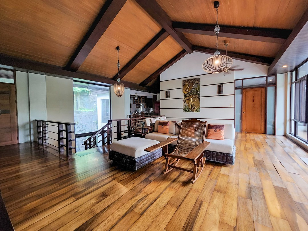 Sensational Asian Inspired House and Lot for Sale photo 5