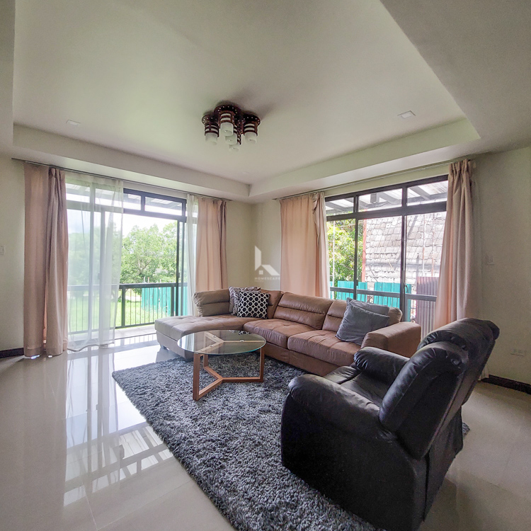 2 Storey Home for sale in Tagaytay Highlands photo 5