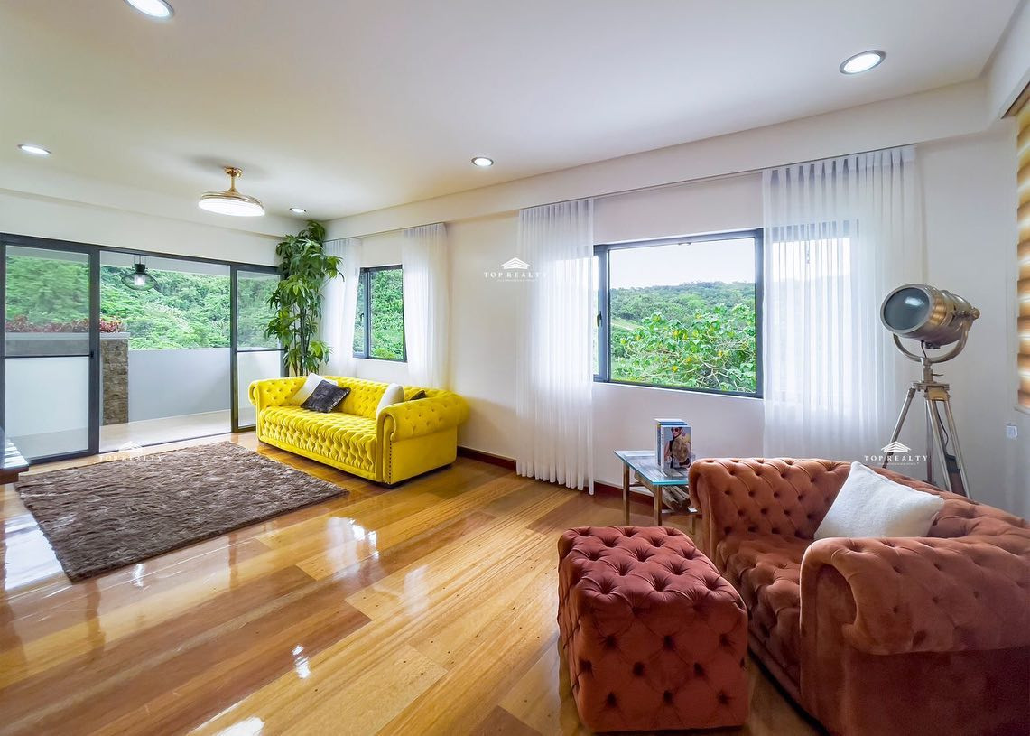 Homey Asian Contemporary House and Lot for Sale in Sun Valley Estates, Antipolo photo 3