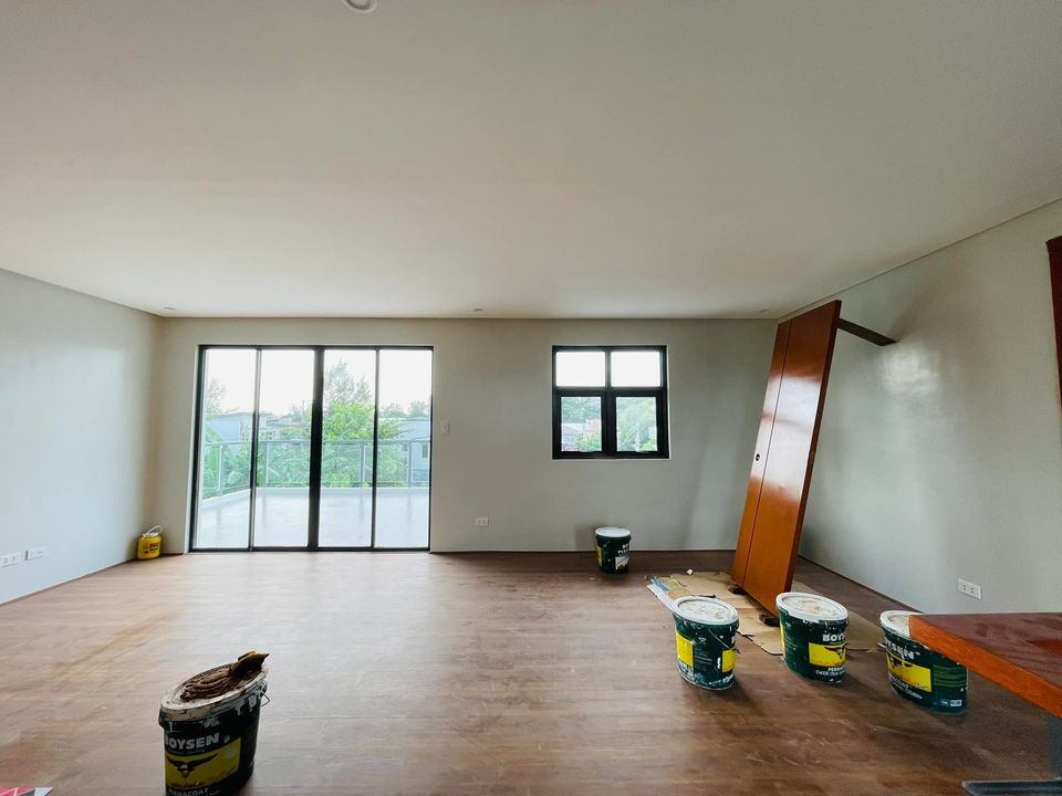 For Sale Brandnew house with Swimming in Greenwoods Pasig photo 5
