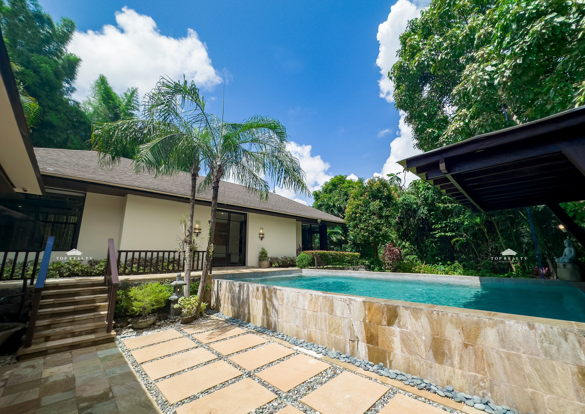 RARE! Stunning Premier Villa for Sale in Anvaya Seaside Villas, Bataan! photo 1