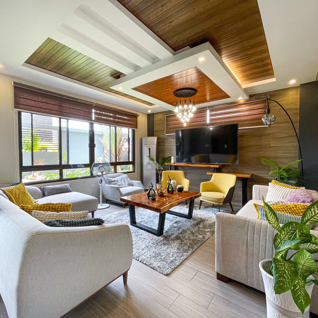 Cozy Modern Tropical House and Lot For Sale photo 1