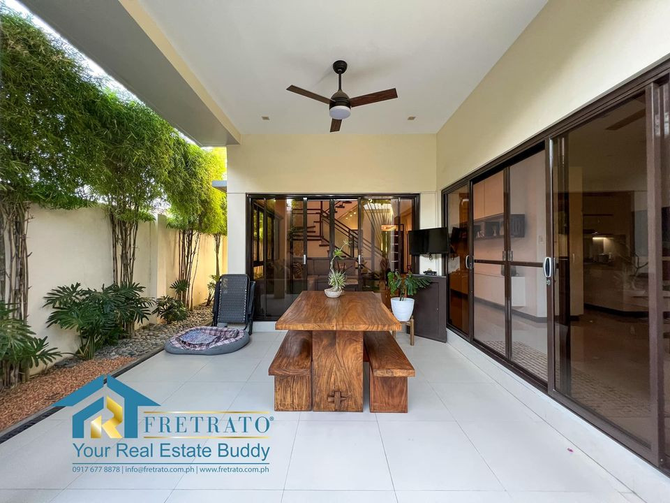 Well-Furnished 4-Bedroom House in United Paranaque photo 5