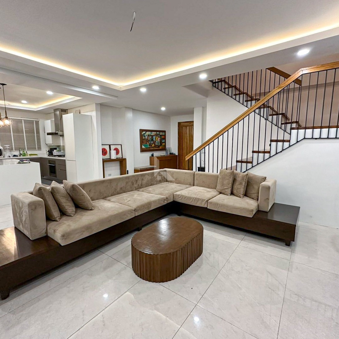 Classy and Cozy Fully Furnished House and Lot For Sale photo 3