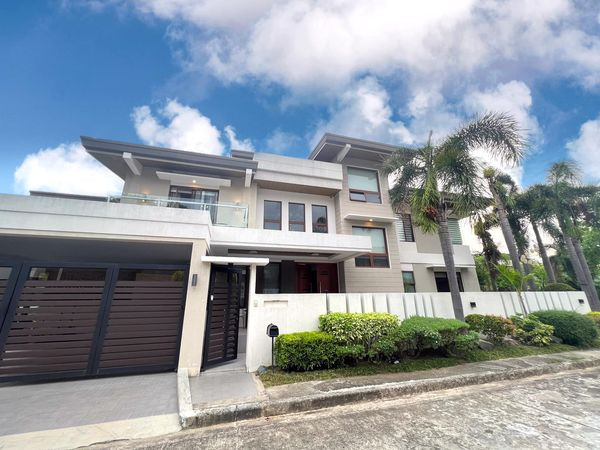 Stunning Resort-Style House and Lot for Sale photo 1