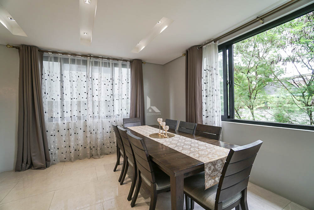 2 Storey Elegant House and Lot located in Woodridge Heights, Marikina City photo 3