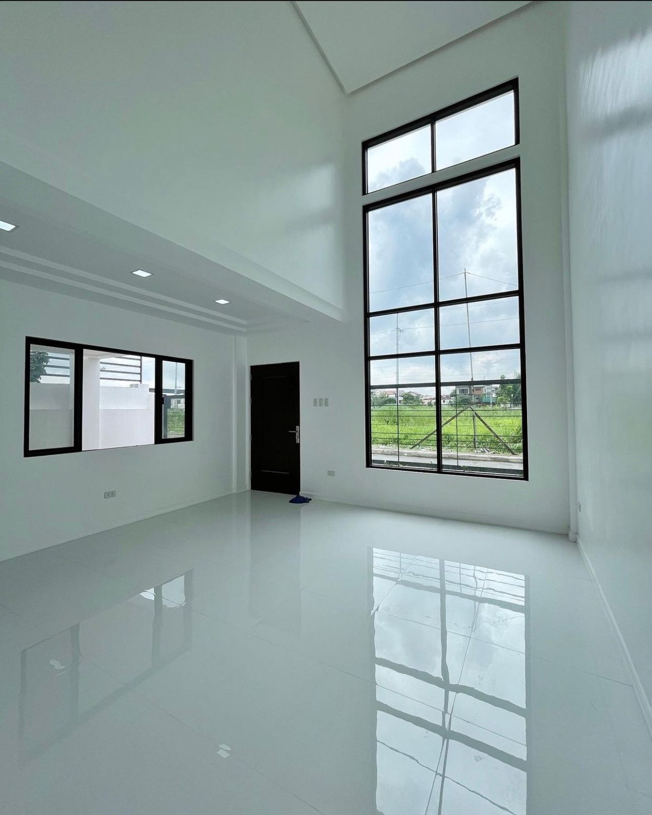 Captivating Brand New House and Lot for sale in Greenwoods Executive Village photo 2