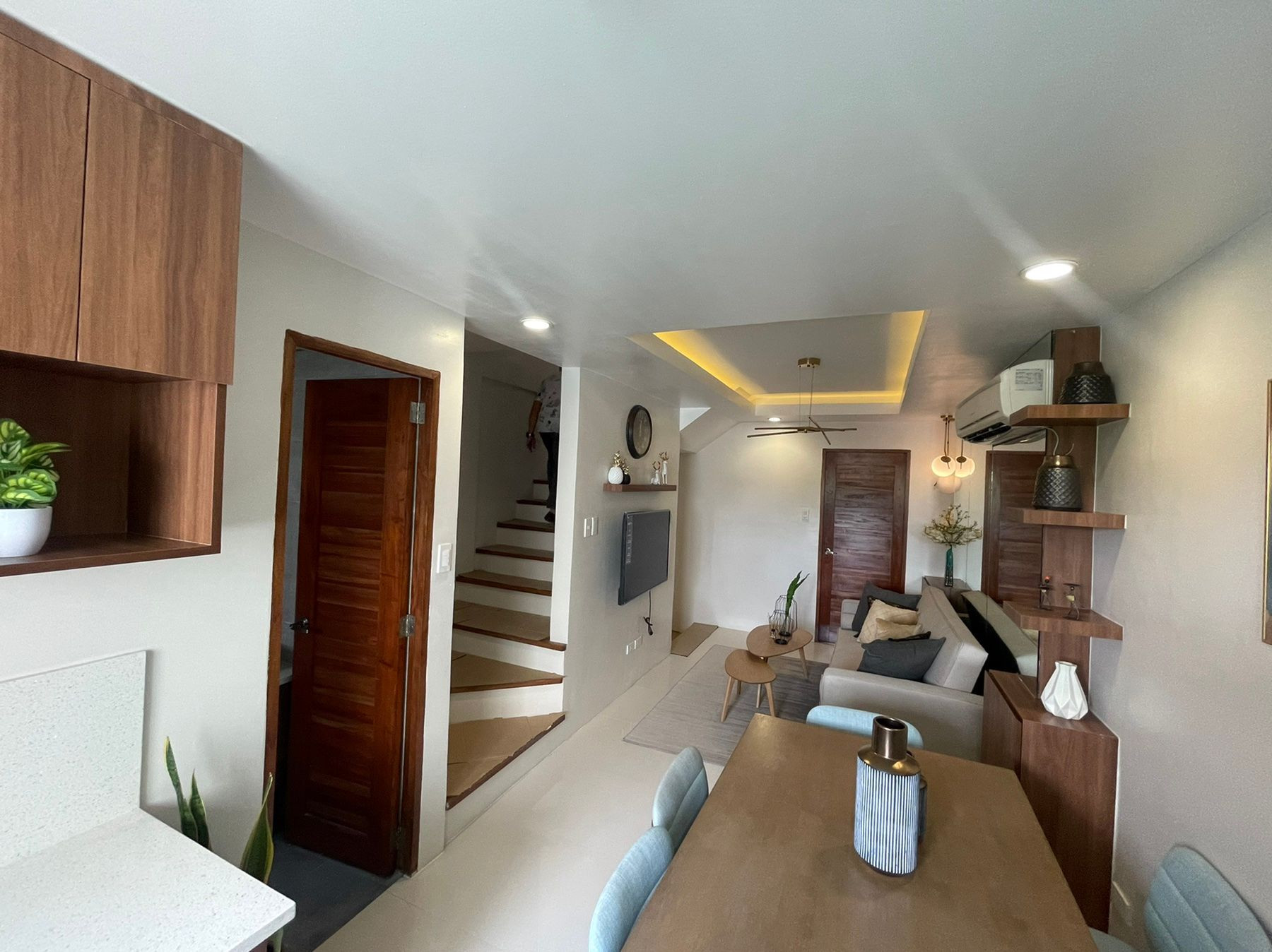 Modern Brand New 3Storey Townhouse for Sale in Project 8, Quezon City photo 3