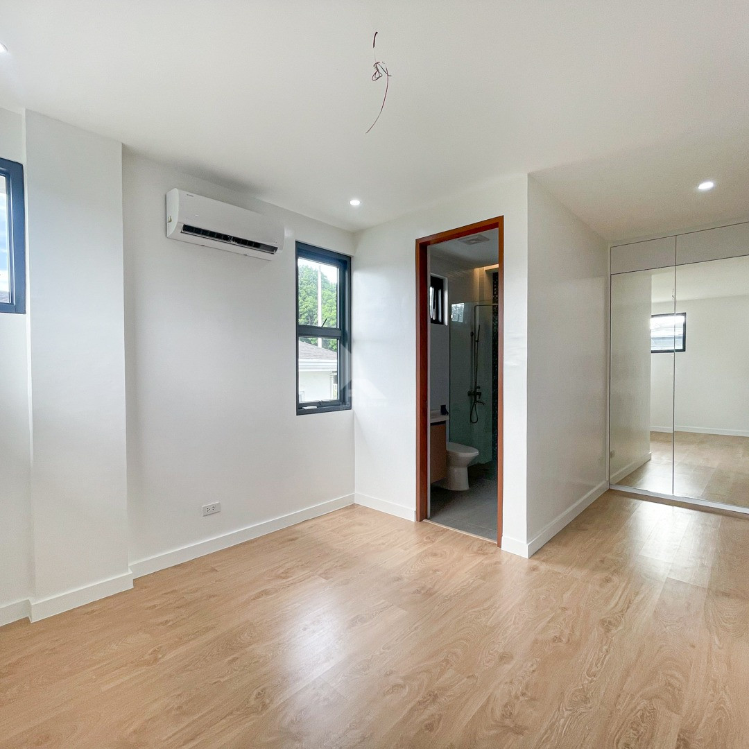 Impeccable Modern Contemporary House and Lot For Sale photo 5