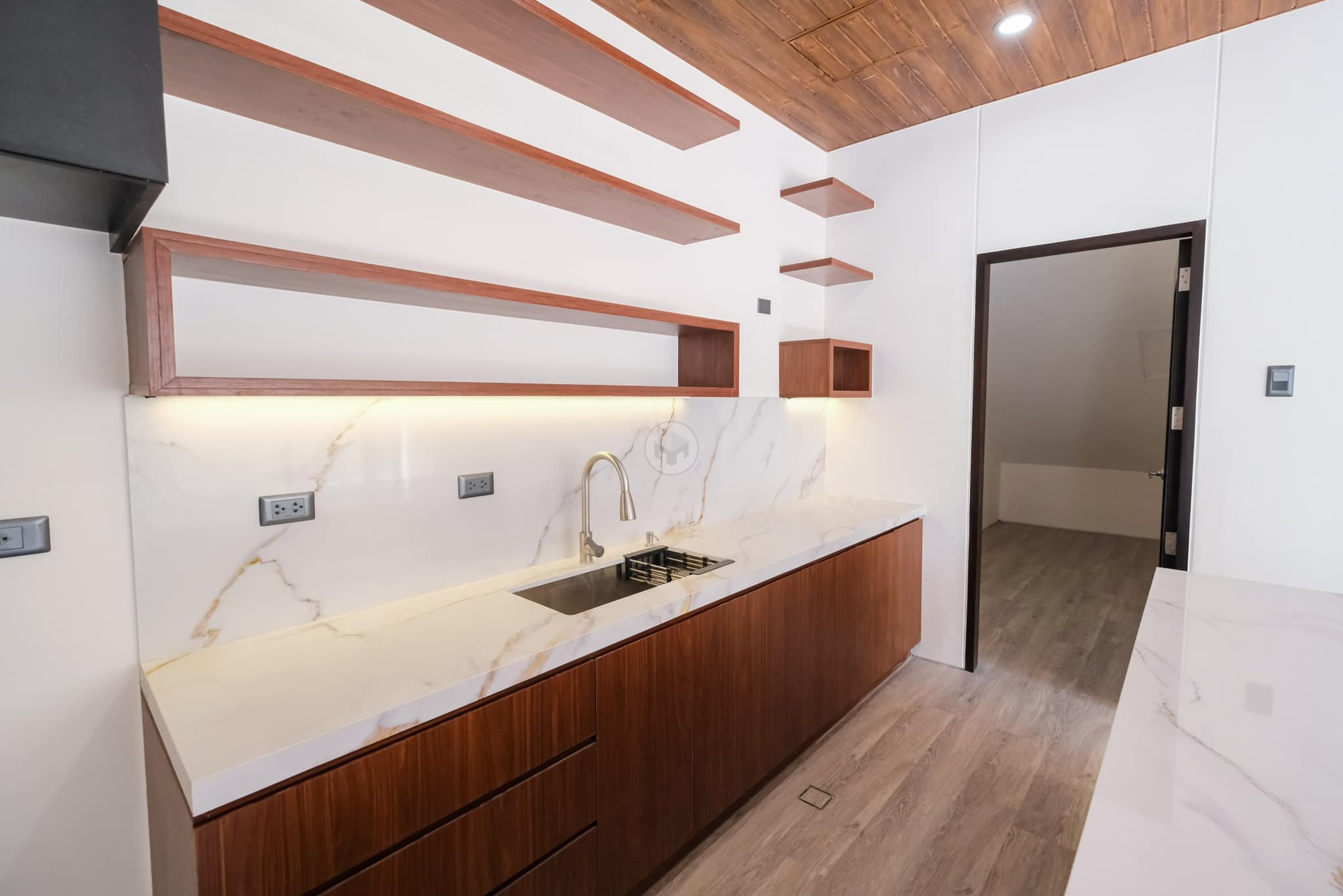 Discover this Brand-New House in, Tandang Sora, Quezon City photo 4