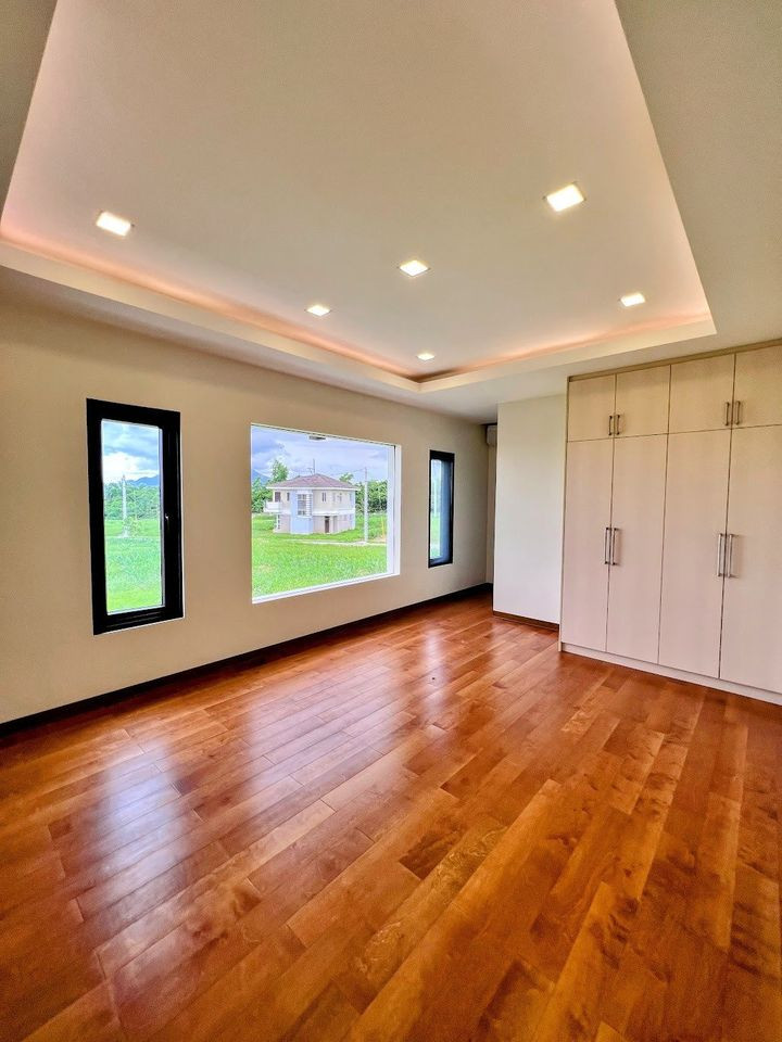 4 Bedroom House in Hillcrest Estate Nuvali Calamba Laguna House for Sale photo 5