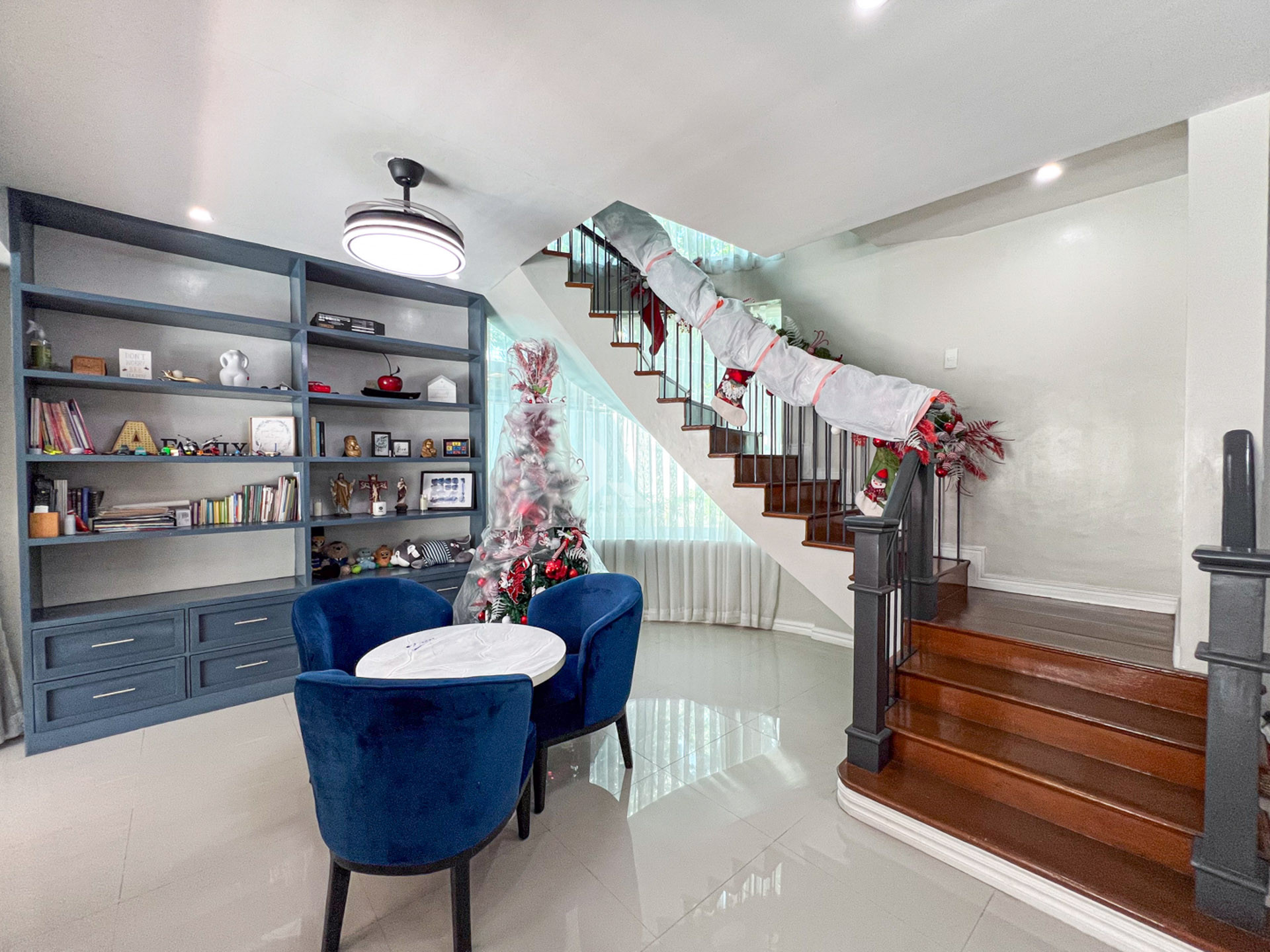 Cozy Fully Furnished Contemporary House and Lot in Casa Milan photo 4