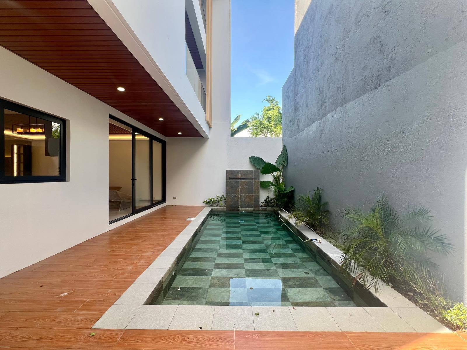 Own this Brand-New Single Detached House in Multinational Village photo 1