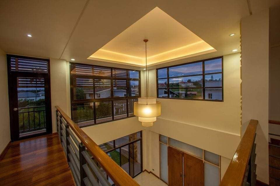 TAGAYTAY HOUSE AND LOT FOR SALE photo 3