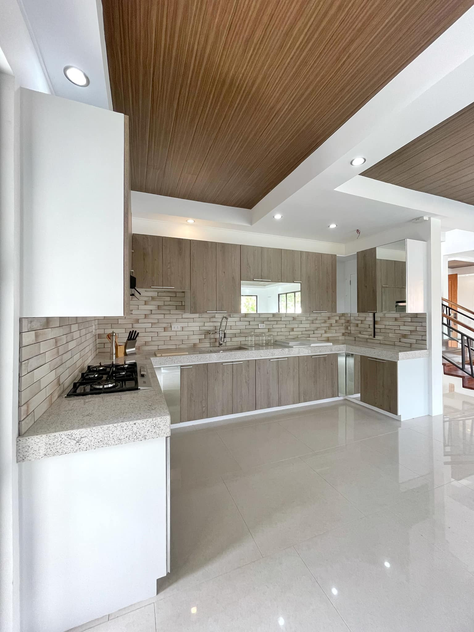 Brand New Semi-Furnished House and Lot w/ Pool in Portofino Heights photo 5