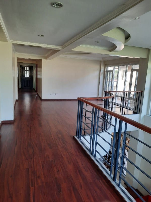 Mediterranean Home with Attic For Sale in Portofino Heights Vista Alabang photo 5