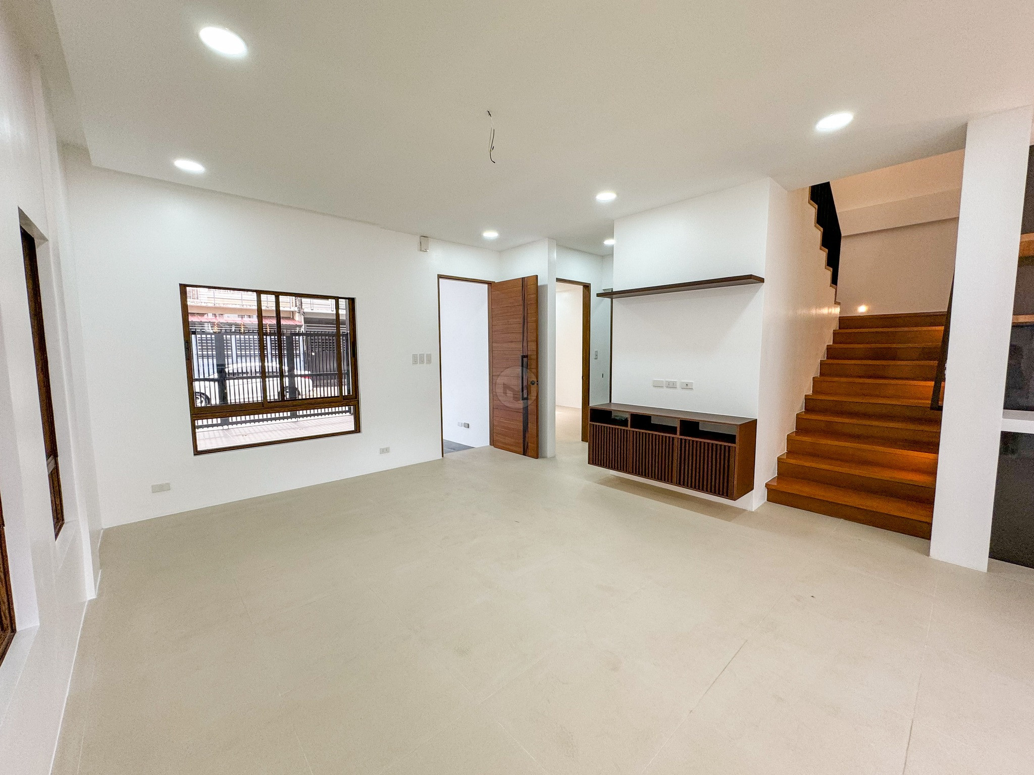 Brand-new 4 Bedroom House for Sale in Greenwoods Village, Pasig photo 2