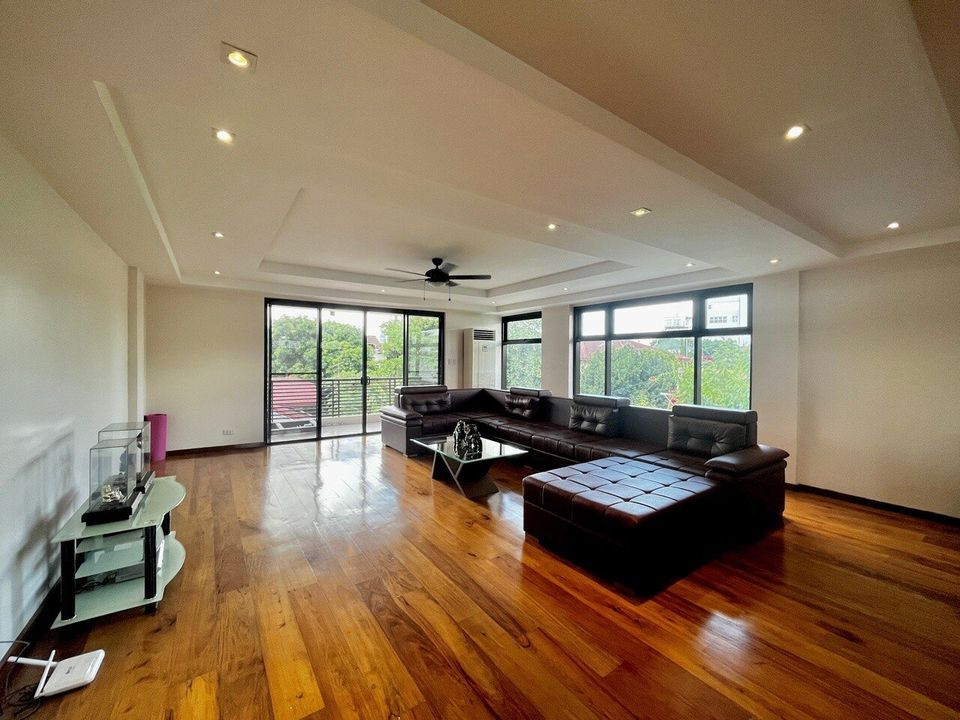 House and Lot For Sale near Bonifacio Global City, Taguig photo 4