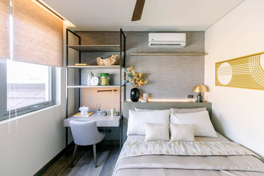 Filipino Modern Contemporary Homes for Sale in Muntinlupa City near Alabang photo 3