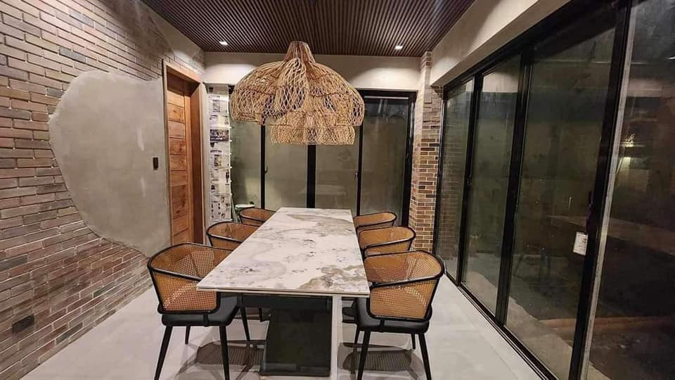 Modern Industrial Single Detached House and Lot for Sale photo 4
