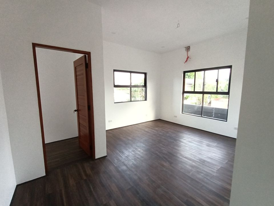 A BRAND NEW MODERN HOUSE AND LOT FOR SALE IN BF HOMES PARAÑAQUE photo 5