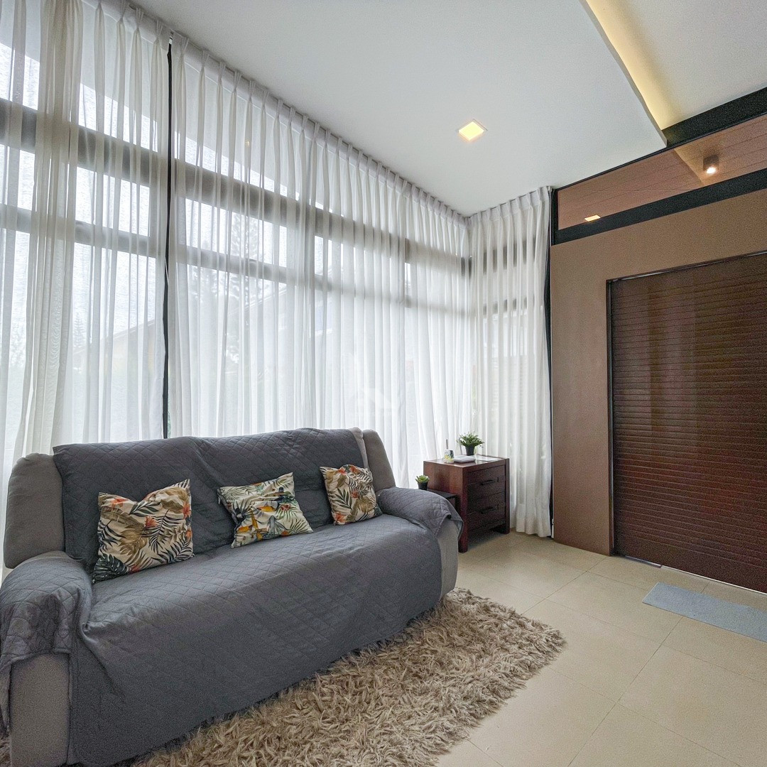 Elegant Modern Tropical Corner House and Lot For Sale photo 5