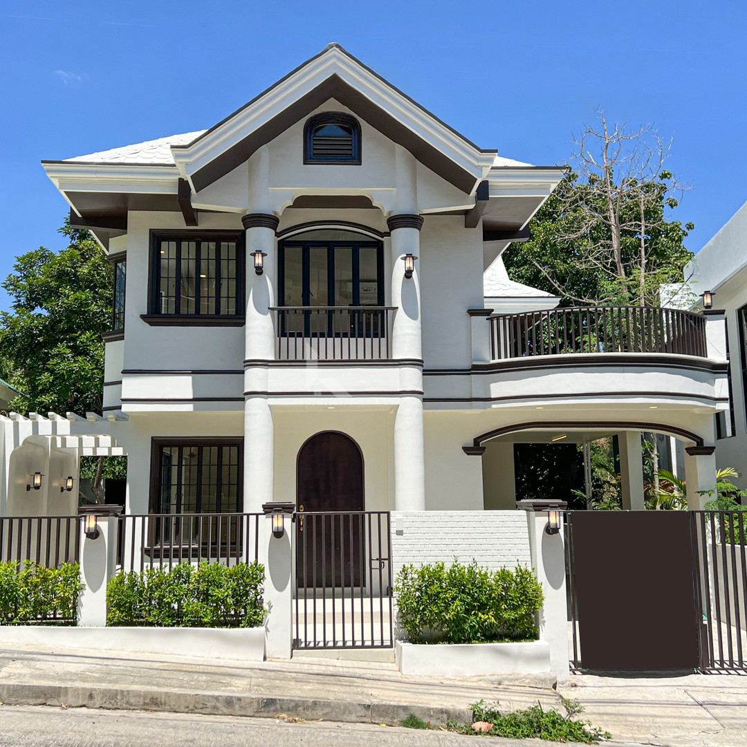 Captivating Classy Contemporary Home For Sale in Richdale Subdivision photo 1