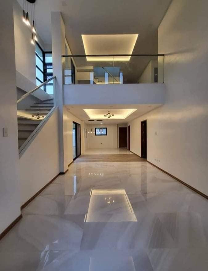 Brandnew House For Sale in Twinlakes Domaine Le Jardin Tagaytay Nasugbu Road photo 3