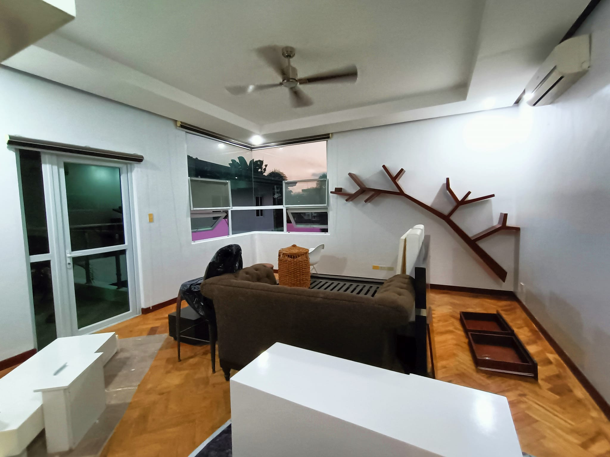 A Spectacular Home for Sale in a sought after subd. In Angeles City, Pampanga photo 4