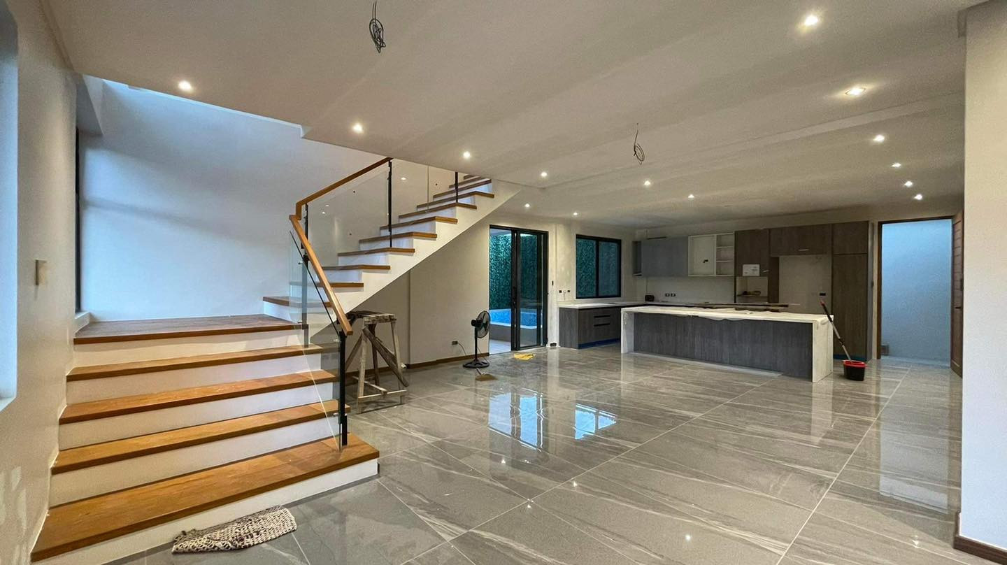 Modern House in Filinvest East, Cainta, Rizal photo 1