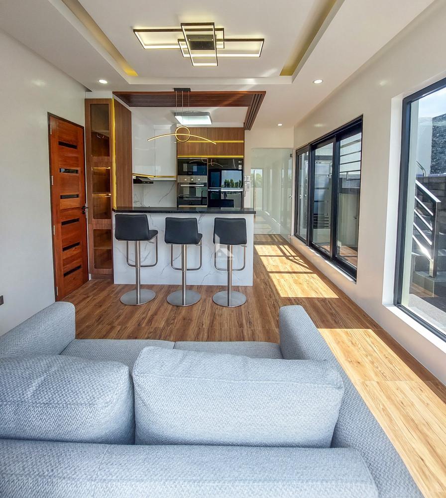 4 Storey Modern House and Lot for Sale in Tandang Sora, Quezon City photo 4
