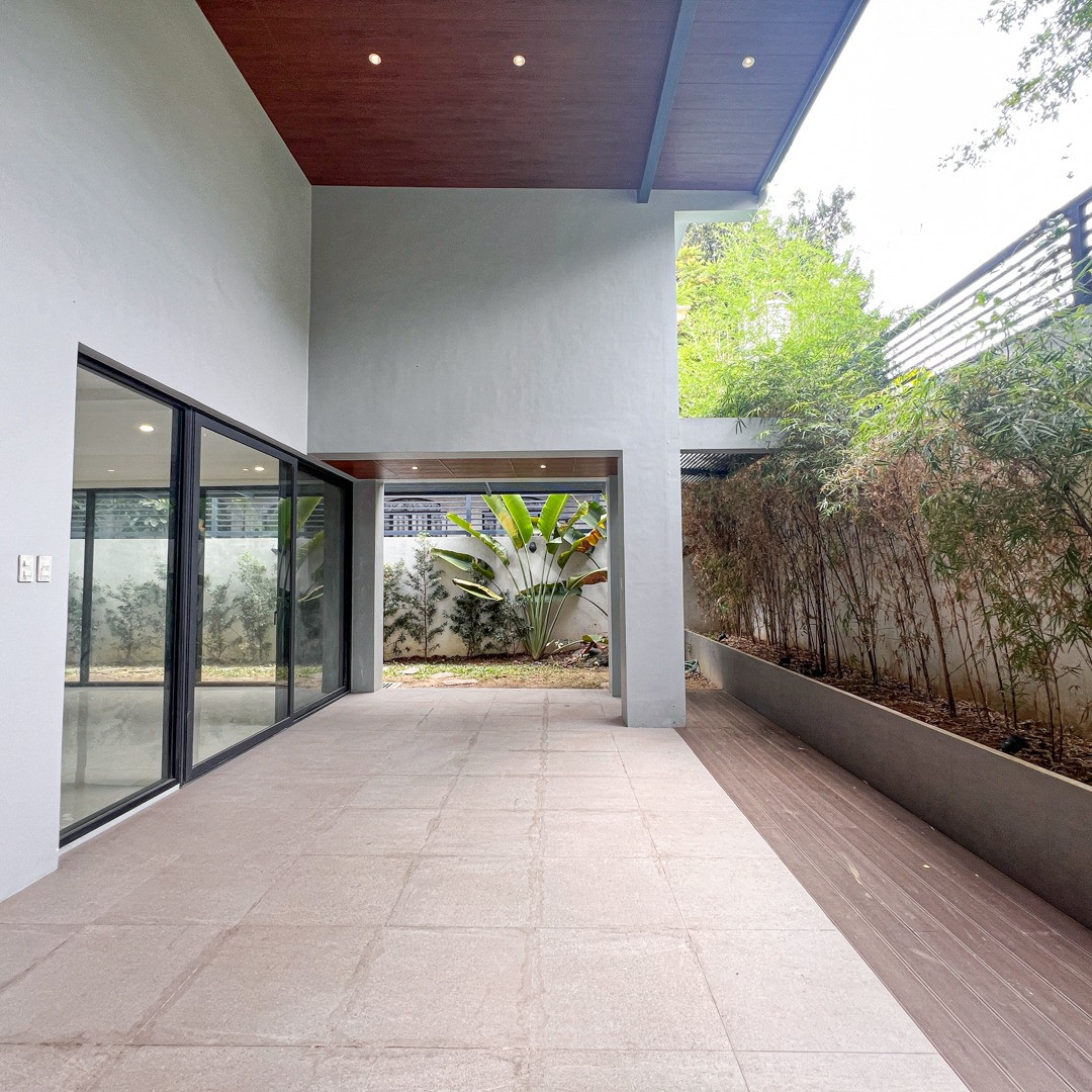 Bespoke Brand New House For Sale in Old Balara photo 4