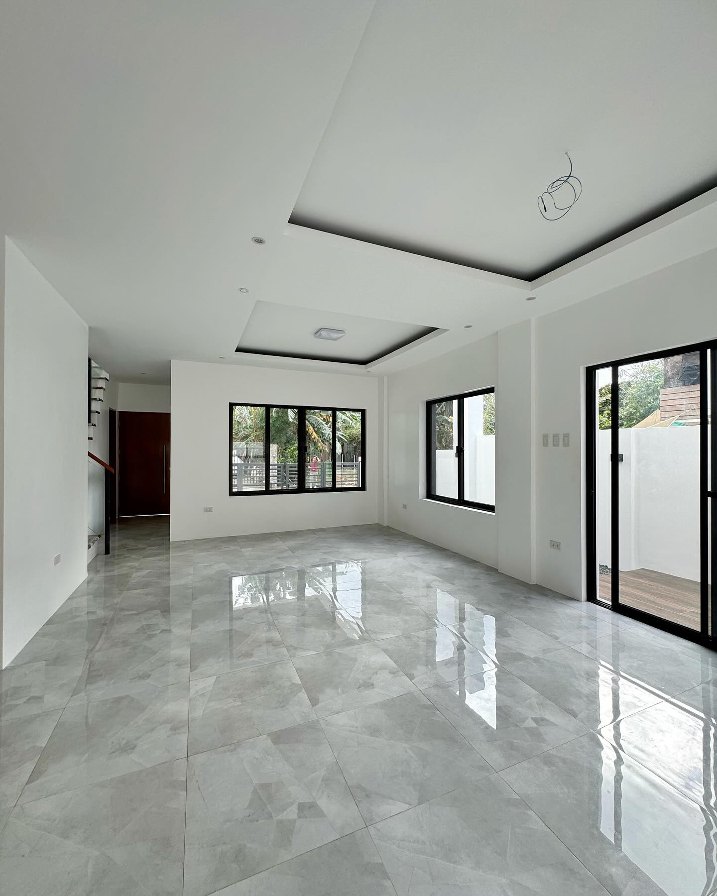Brand New Modern House for Sale photo 4