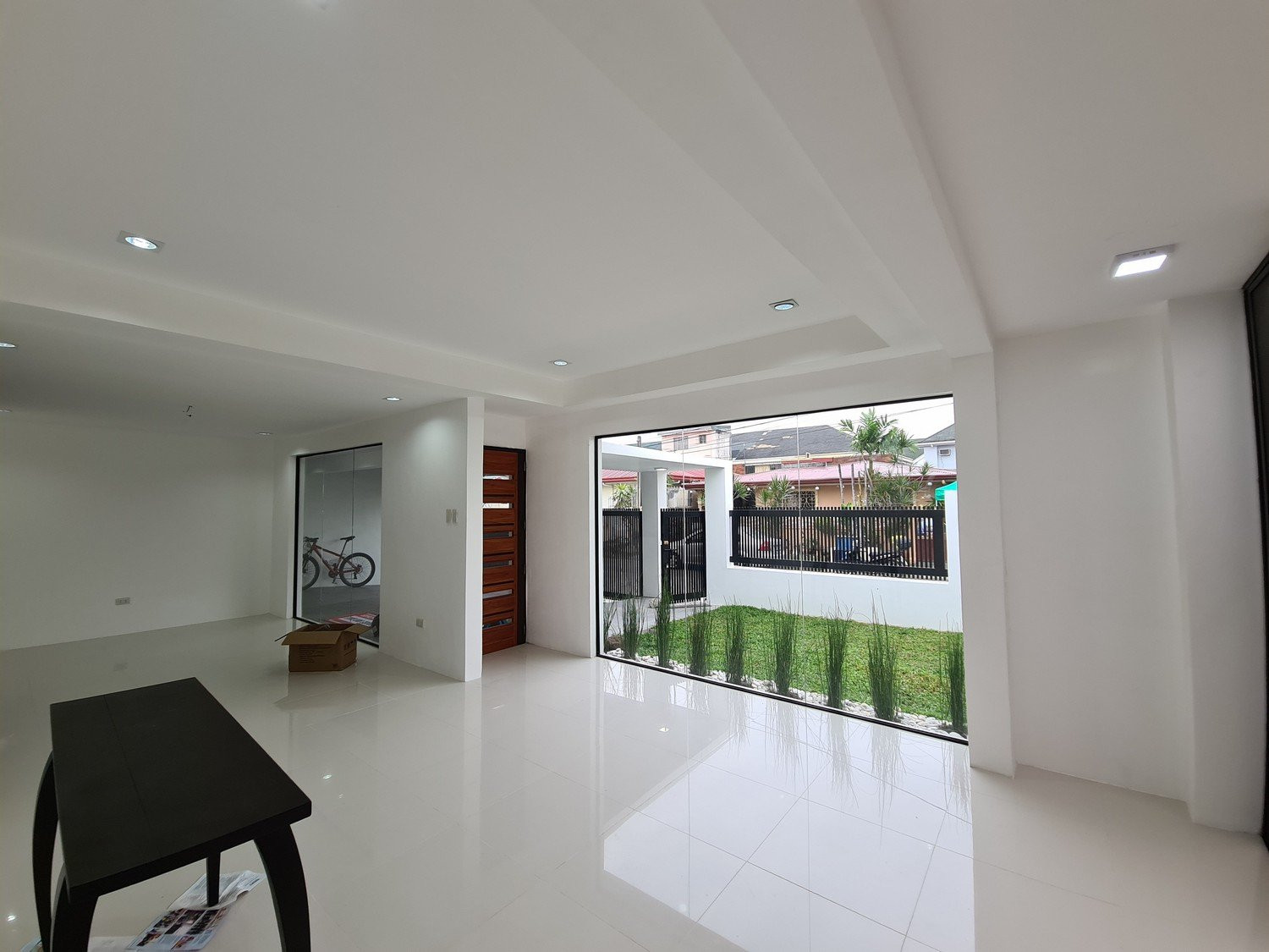 5 Bedroom New Bungalow for Sale photo 2