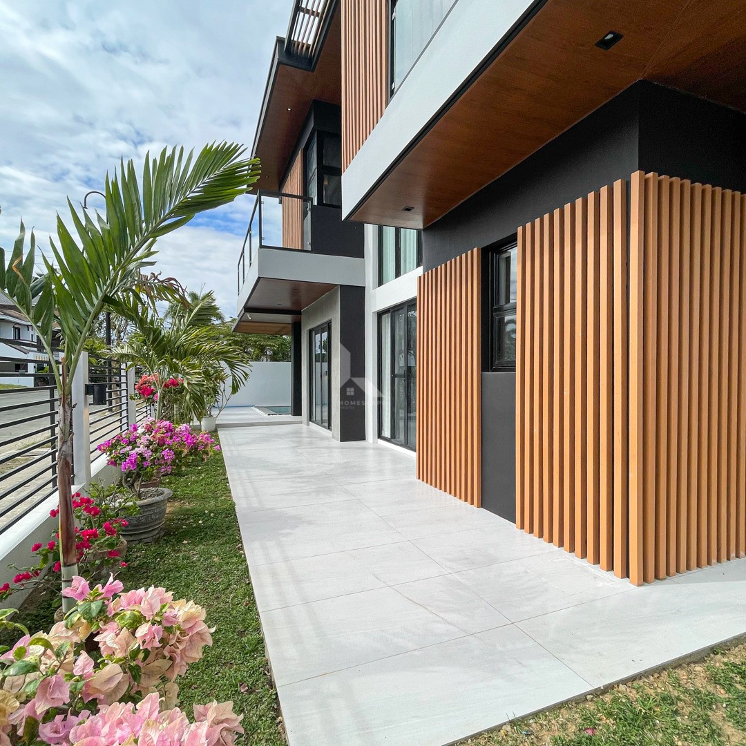 Stunning Fully Furnished House and Lot for Sale in The Mansions photo 3