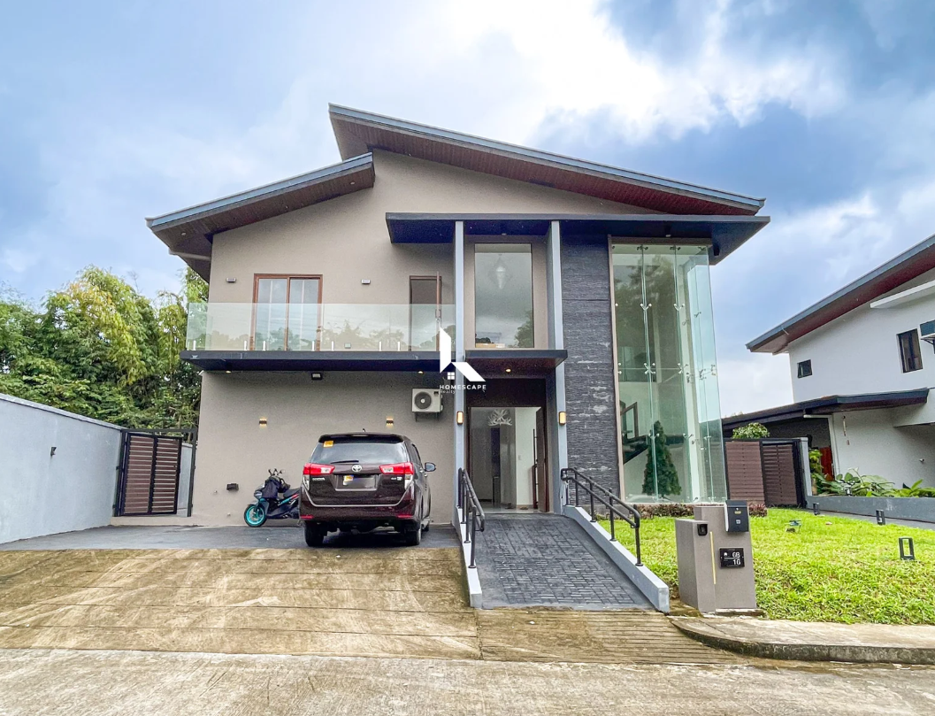 Elegant Modern Contemporary House and Lot photo 1
