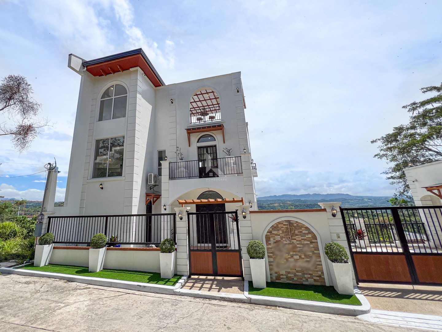 Breathtaking Modern Tropical Rest House For Sale in Antipolo photo 1