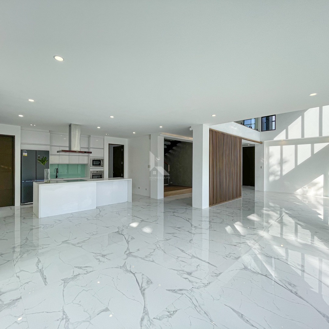 Impressive Modern Tropical Corner Home For Sale in BF Homes, Parañaque City photo 5