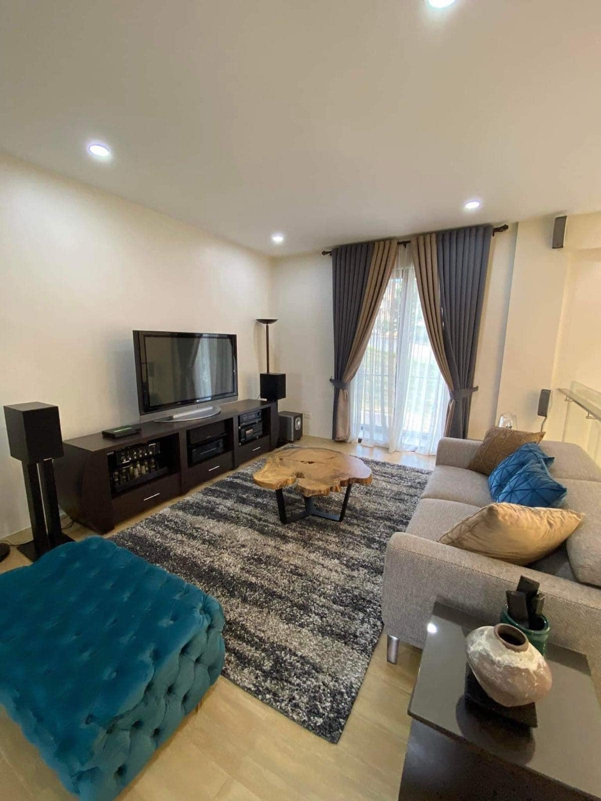 A Picturesque 3 Bedroom House and Lot for Sale in Havila Township, Rizal photo 1