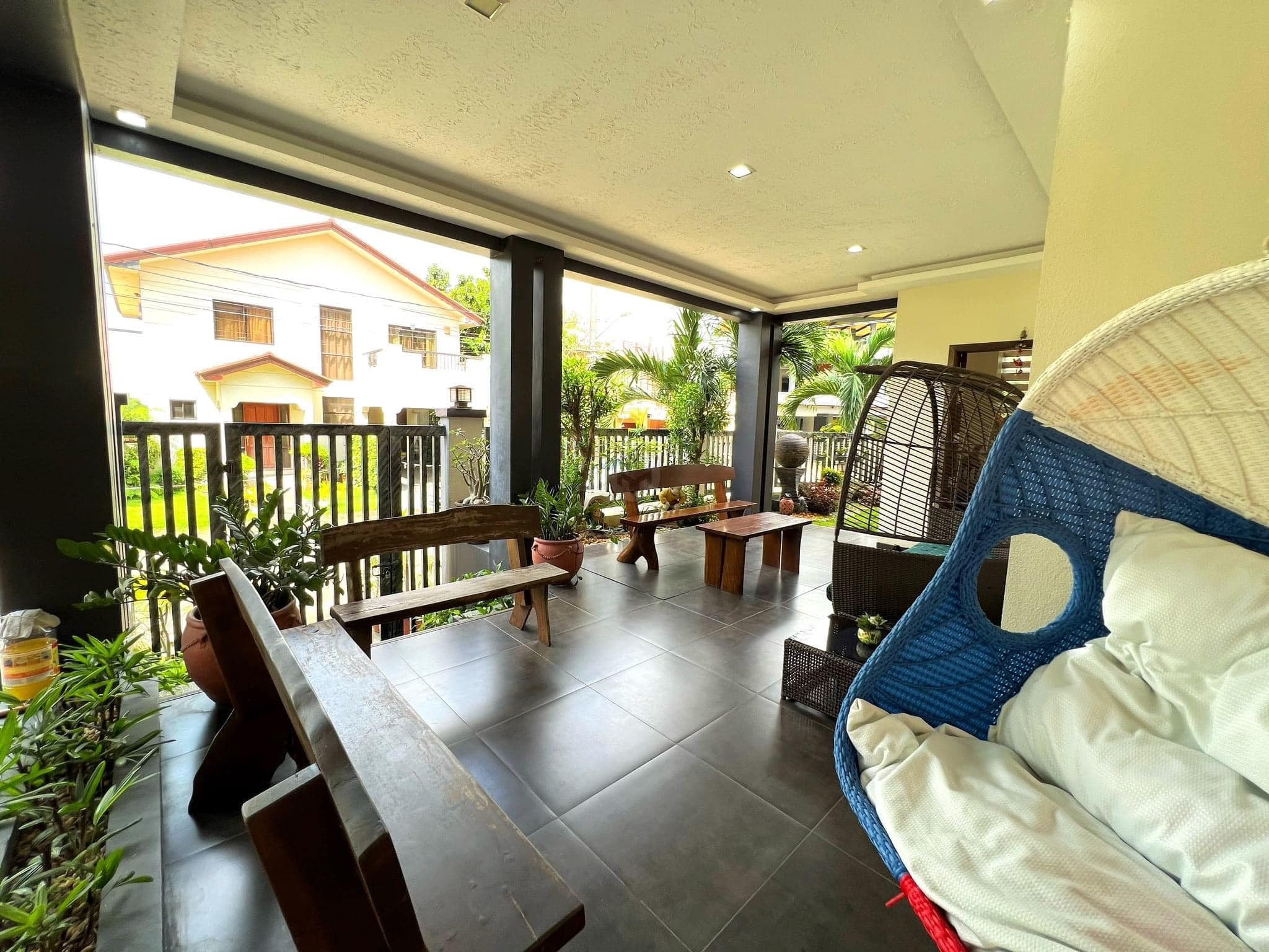 A Radiant and Striking House and Lot for Sale in Antipolo photo 3