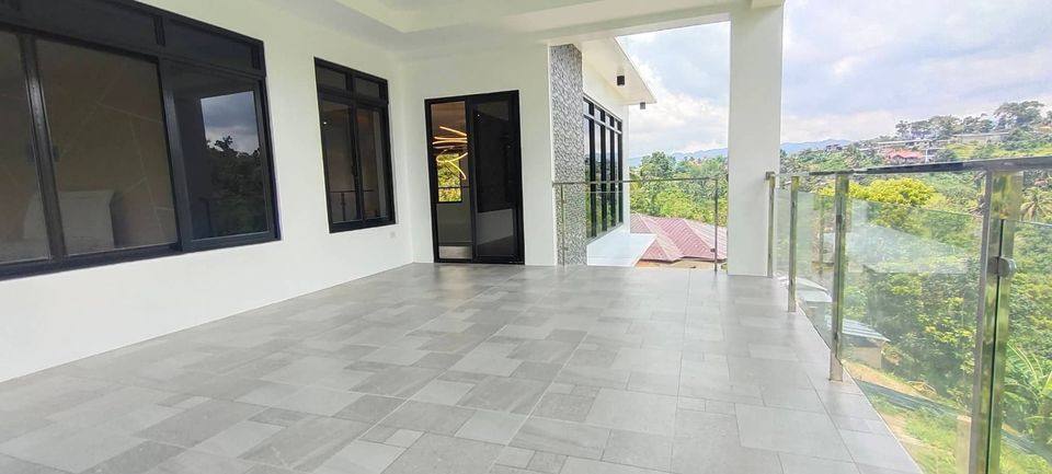 2 Level House for Sale in Busay photo 3