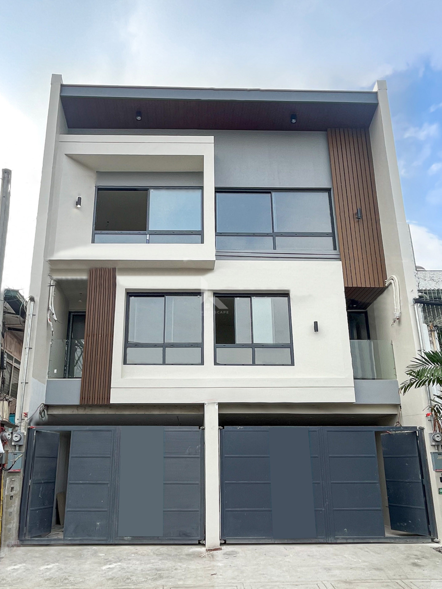 Notable Duplex House in Brgy. Quirino 2, Quezon City photo 1