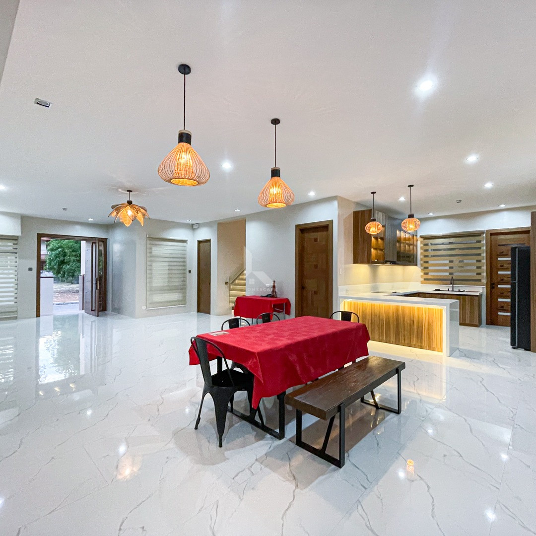 Sophisticated Modern Contemporary House and Lot For Sale photo 1