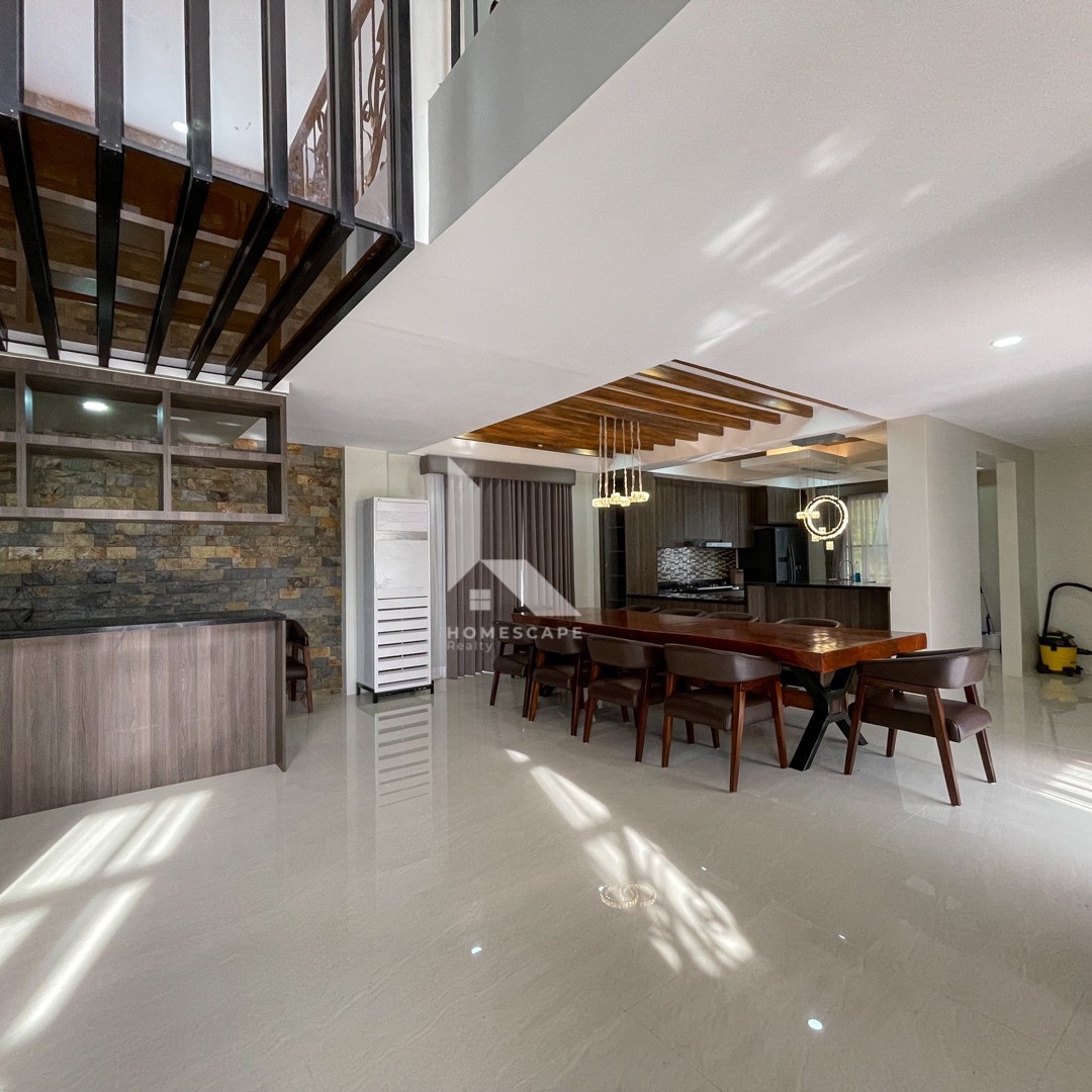 Pleasing Modern Contemporary House and Lot For Sale in Twin Lakes Tagaytay photo 5