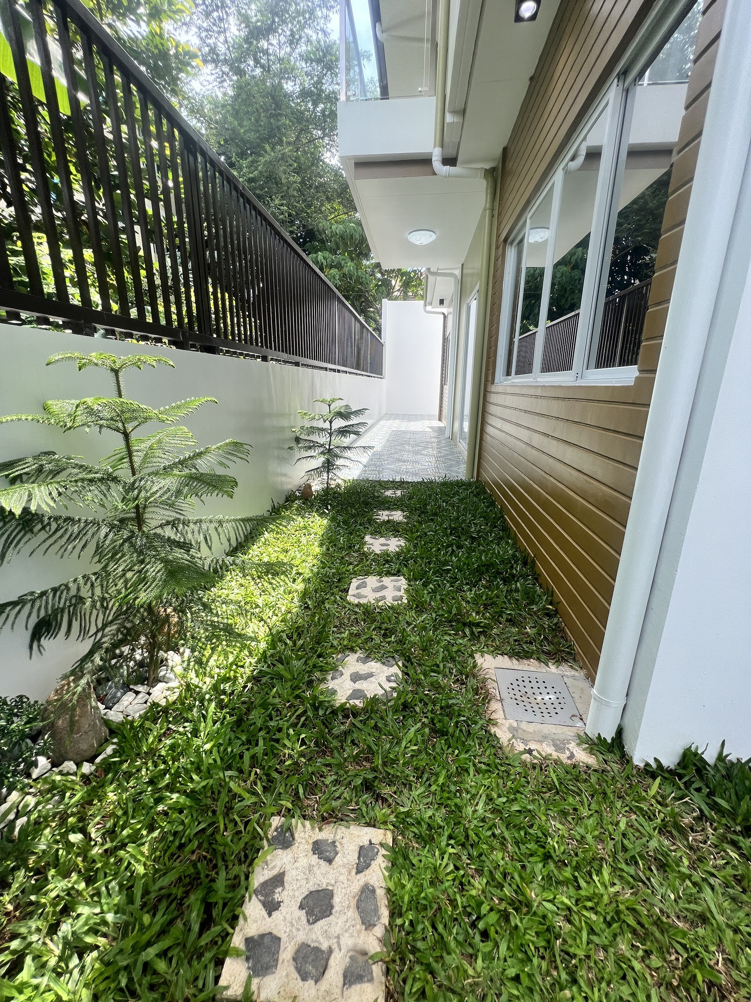Ready For Occupancy House and Lot in Antipolo Rizal near  C. Lawis Ext. photo 2