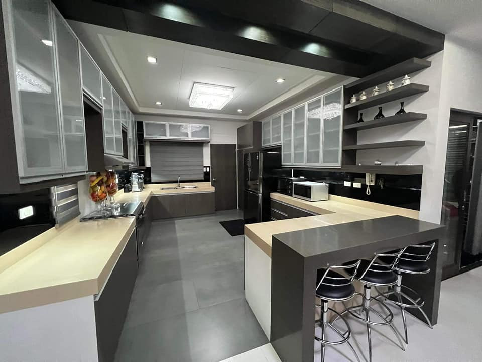 2 STOREY HOUSE AND LOT FOR SALE photo 4