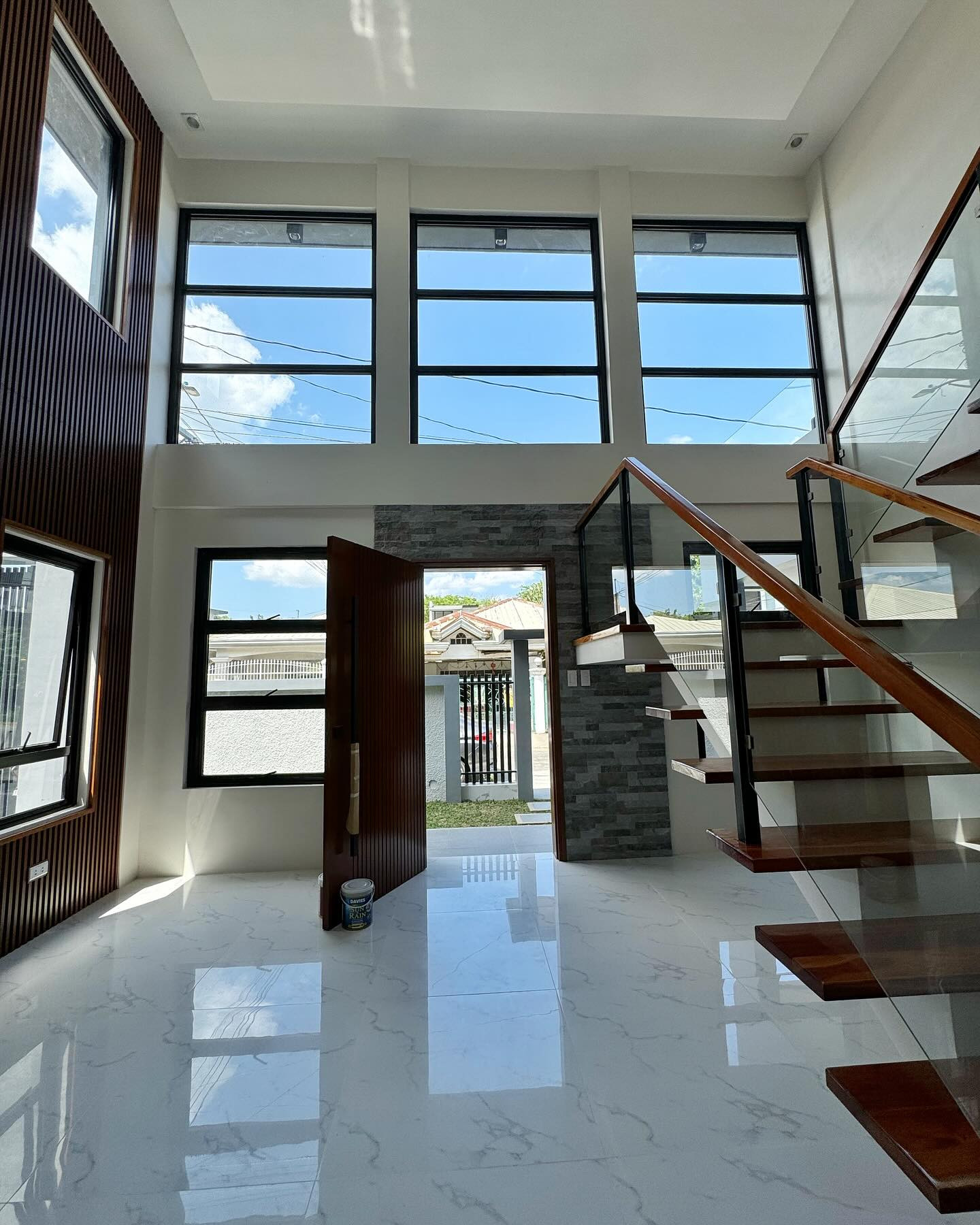 rand New Modern Contemporary House for Sale in Filinvest photo 3